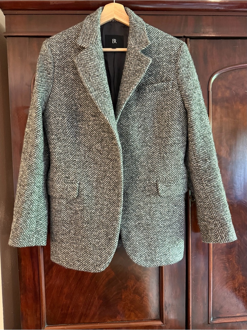 Banana Republic Gray Herringbone Wool-Blend Blazer